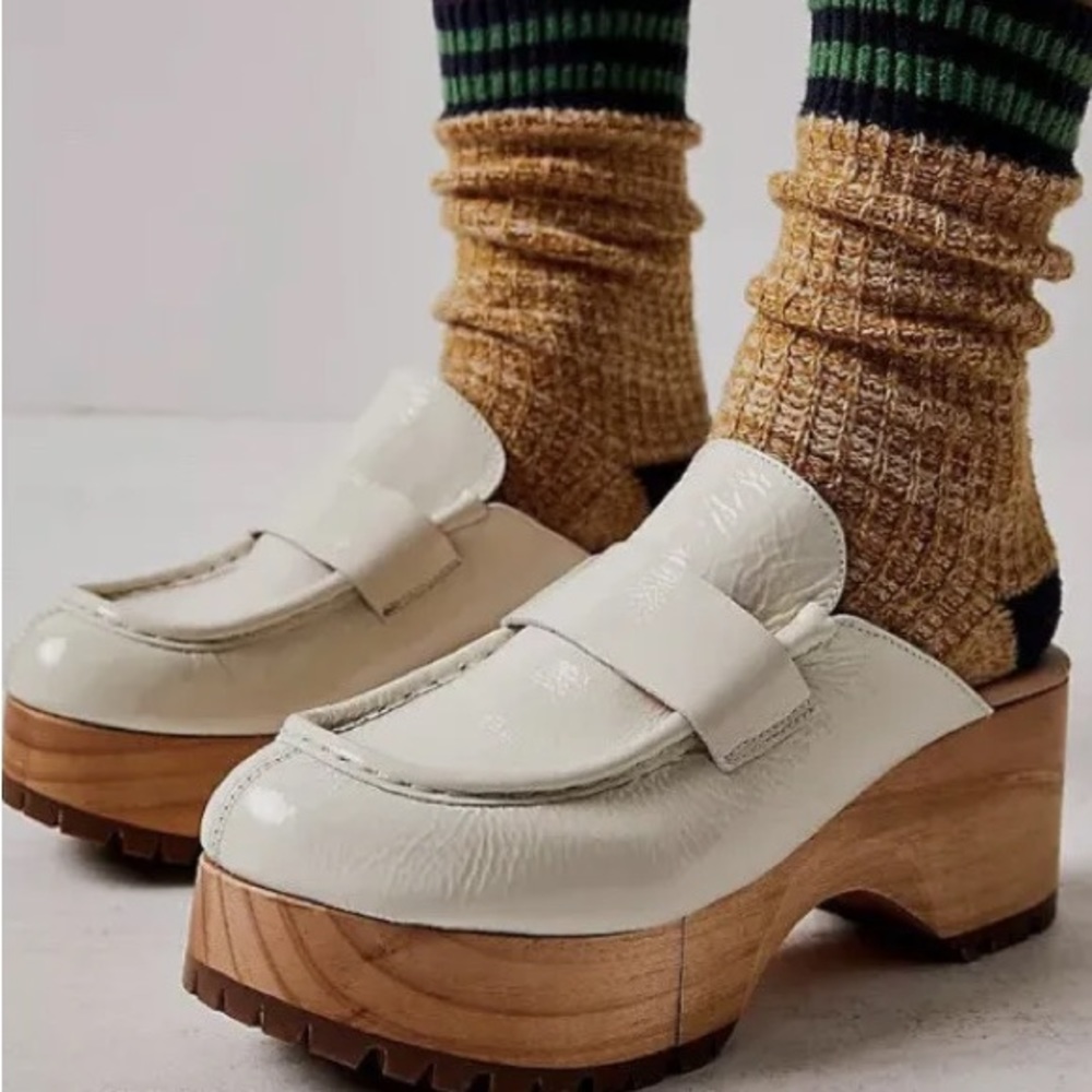 Free People Cream Leather Wooden Platform Mules - Picture 10 of 10